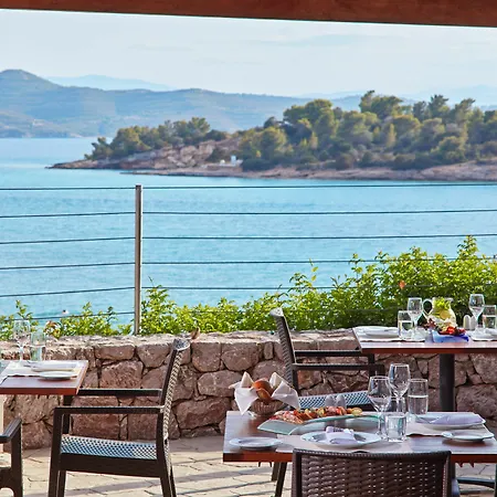 Aks Hinitsa Bay Porto Heli