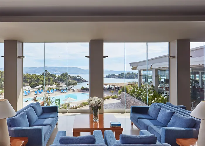 Aks Hinitsa Bay Resort