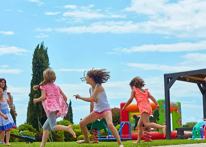 Resort Aks Hinitsa Bay