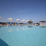 Aks Hinitsa Bay Resort 4*