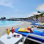 Aks Hinitsa Bay 4* Porto Heli