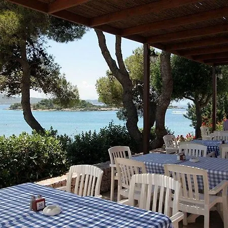 Aks Hinitsa Bay Porto Cheli