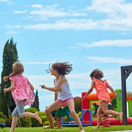 Resort Aks Hinitsa Bay 4*