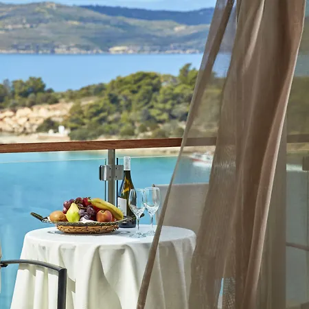 Resort Aks Hinitsa Bay 4*