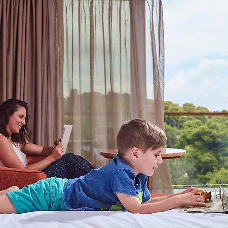 Üdülőközpont Aks Bay 4*