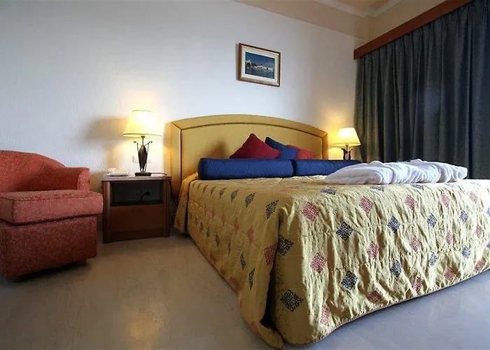 Aks Hinitsa Bay Resort Porto Heli