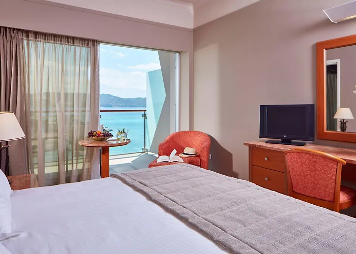 Aks Hinitsa Bay Rezort Porto Cheli