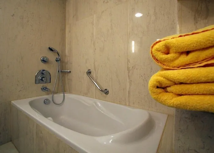 Aks Hinitsa Bay 4* Porto Cheli