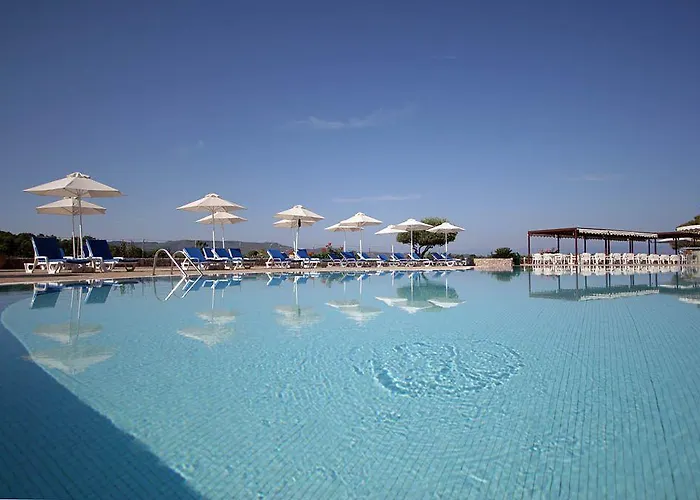 Aks Hinitsa Bay Rezort 4*