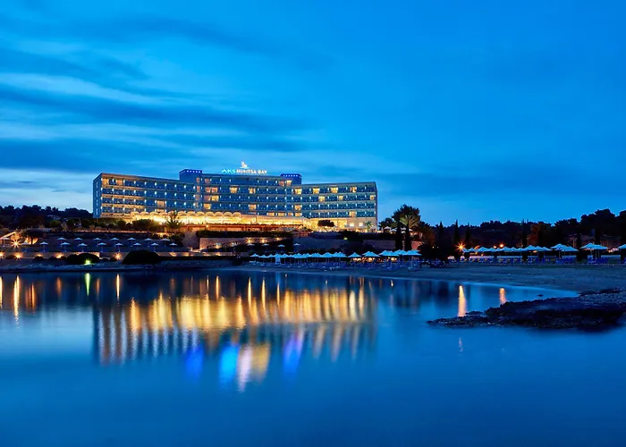 Aks Hinitsa Bay Rezort Porto Cheli
