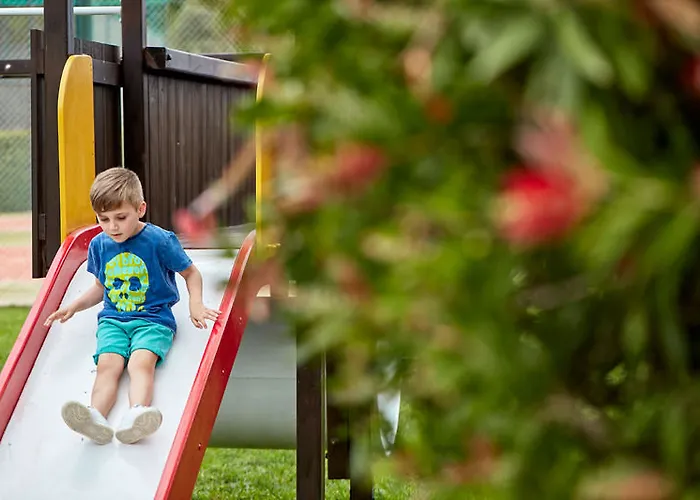 Resort Aks Hinitsa Bay 4*