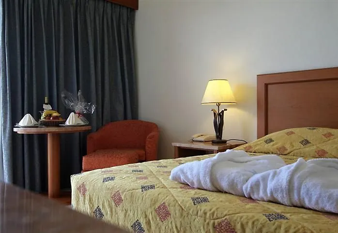 度假村 Aks Hinitsa Bay